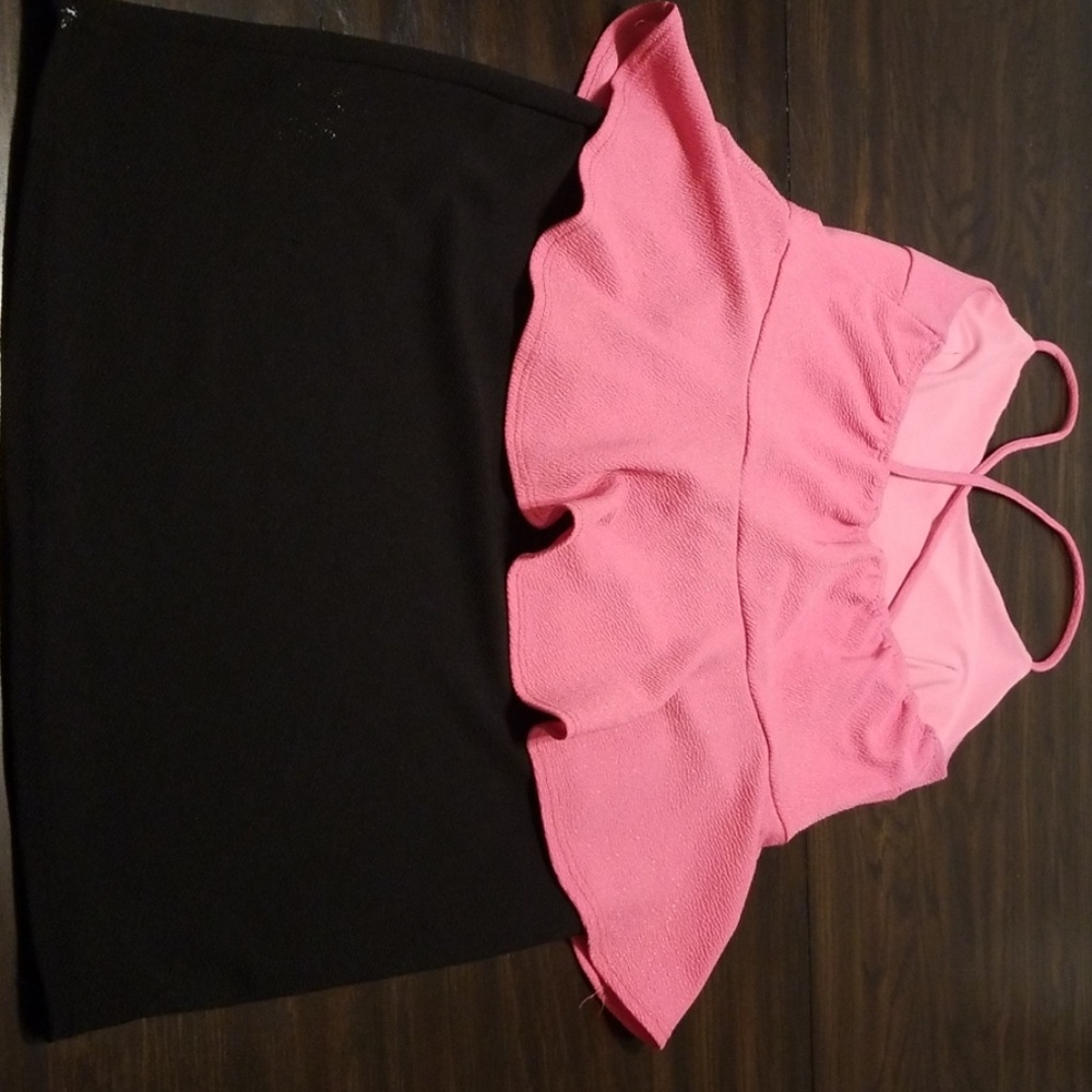 Dress - Picture 2 of 4
